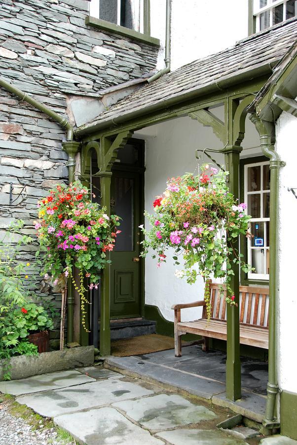 The Old Dungeon Ghyll Hotel Great Langdale Extérieur photo