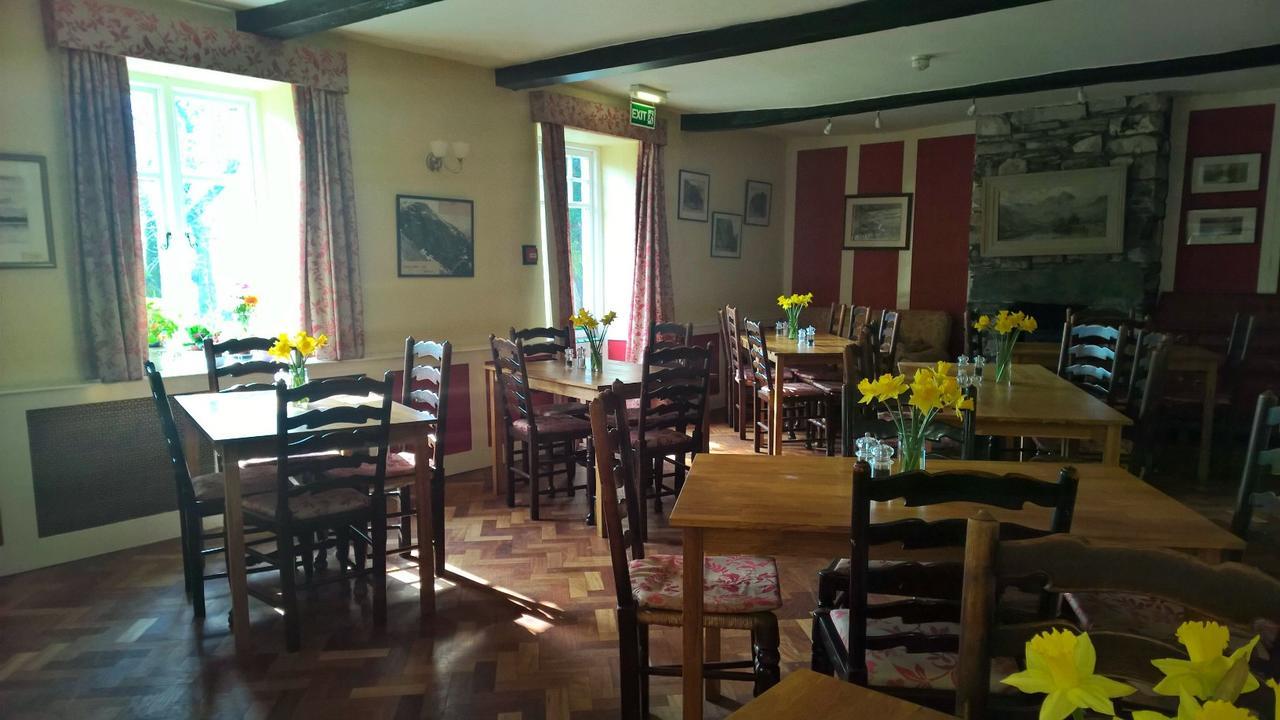 The Old Dungeon Ghyll Hotel Great Langdale Extérieur photo